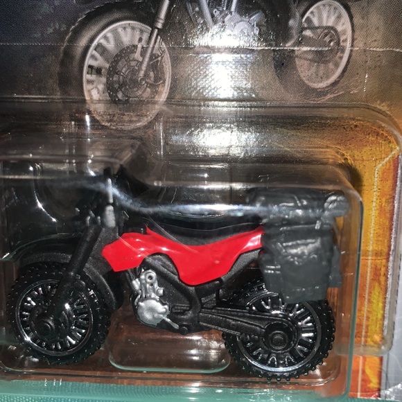 Matchbox Jurassic World Speed Striker Motorcycle - Picture 7 of 8